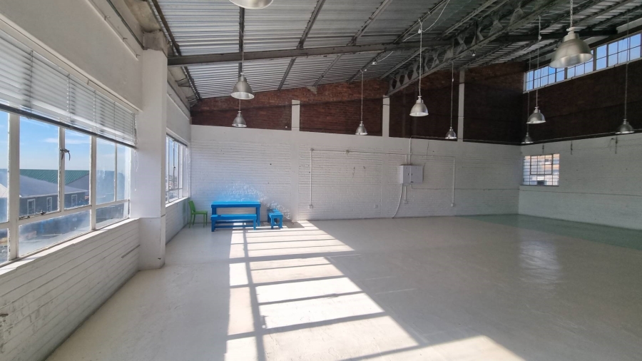 To Let Commercial Property for Rent in Woodstock Western Cape